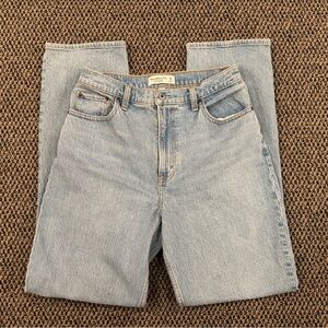 Abercrombie & Fitch 90s Straight Leg Jeans
